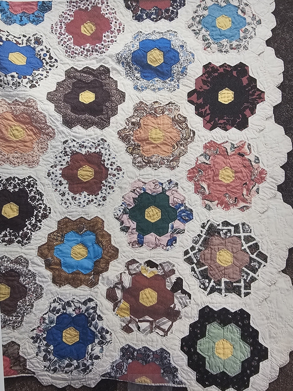 Vintage Grandmother's Flower Garden Patchwork Quilt - Assorted Colors